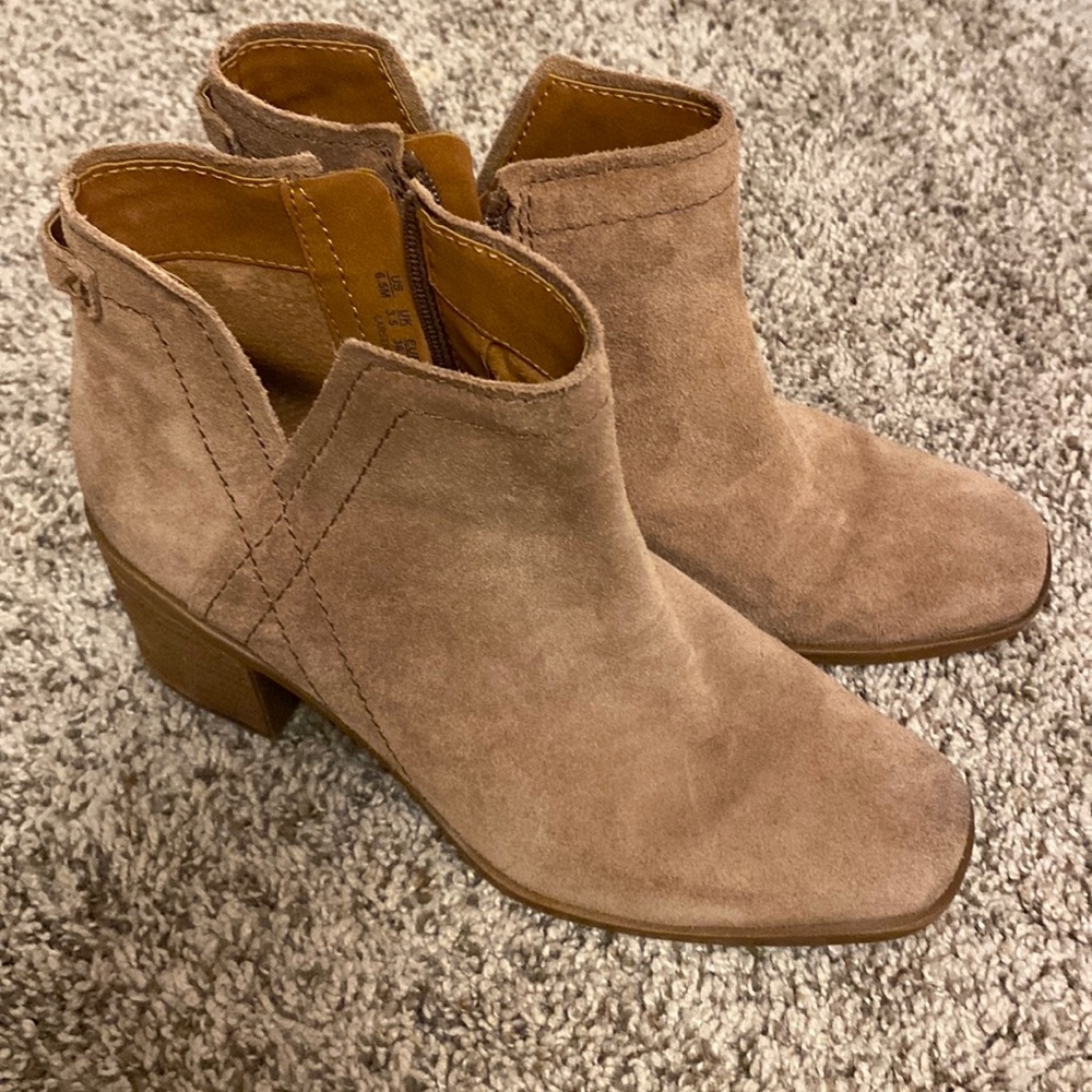 Zodiac square toe suede boots.